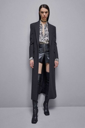 Patrizia Pepe Faux Leather Low-waisted Shorts With Zipper Noir | DIMCJ2037